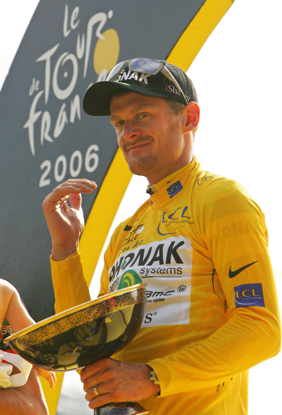 2006: Floyd Landis tests positive for high levels of testosterone after Tour de France win